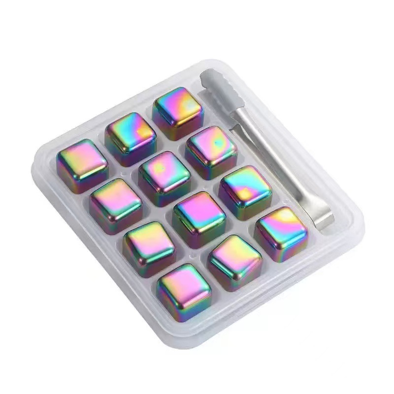 Красочная упаковка из 12 штук с силиконовыми зажимами.