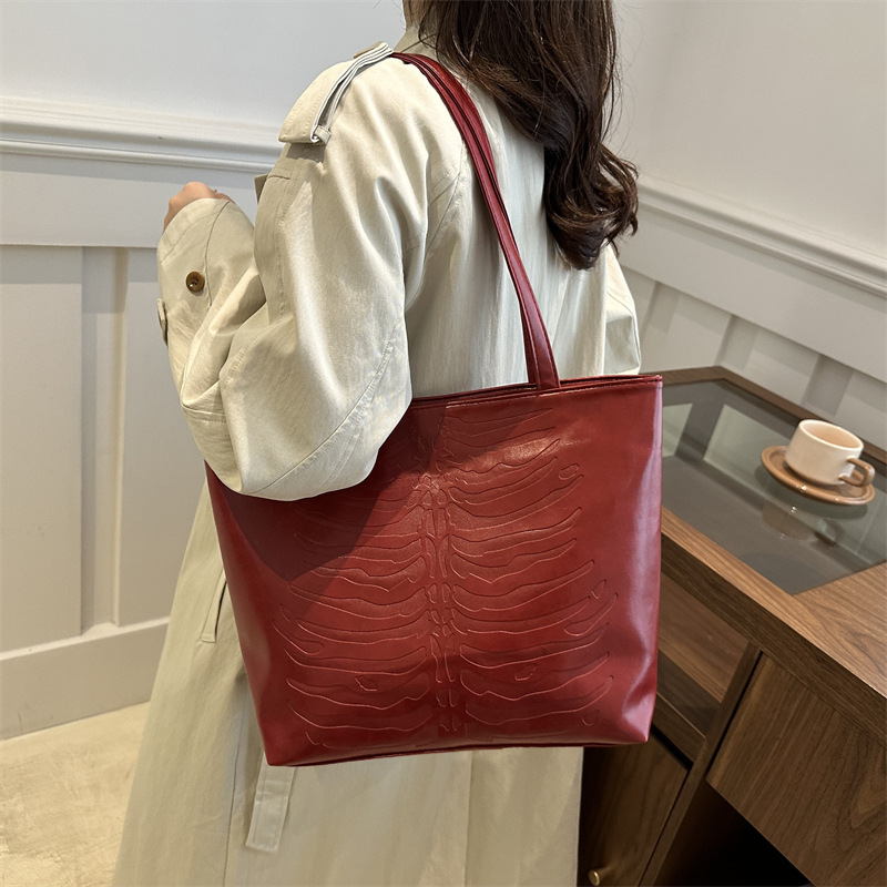 Bolso de gran capacidad retro bolso de mujer 2024 nuevo estilo coreano bolso de moda cocodrilo bolso de viaje de hombro