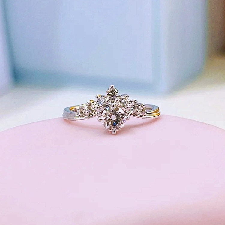 Little Red Book Sterling Silver Moissanite Ring Women's Light Luxury Princess Crown Inlay Platinum Opening Adjustable Wedding Ring