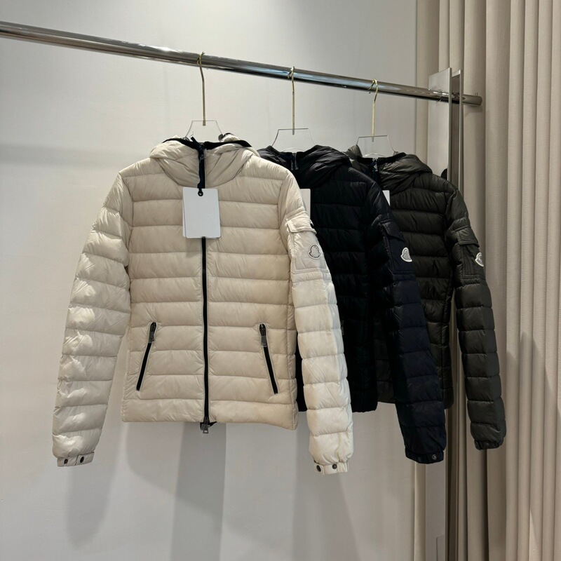 High-End Foreign Trade Cross-Border Version m Mengjia Autumn and Winter Style Waist-Cinching Lightweight Xiao Wangfei down Jacket Women's Slim-Fit Coat High-End Foreign Trade Cross-Border Version m Mengjia Autumn and Winter Style Waist-Cinching Lightweight Xiao Wangfei down Jacket Women's Slim-Fit Coat