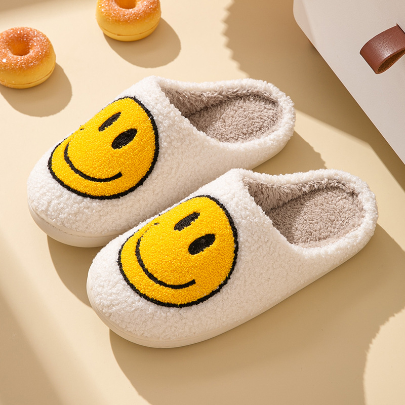 Cross-border Amazon cara sonriente estilo coreano Otoño e Invierno pelaje pareja Zapatillas de algodón Hogar de las mujeres lindo de suela gruesa de dibujos animados