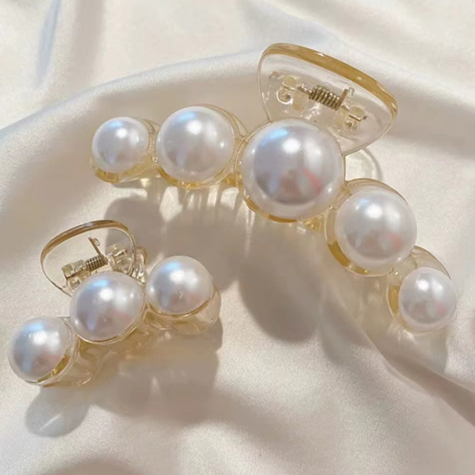 Sweet Korean Style Pearl Grace Barrettes