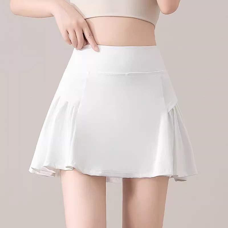 짧은 치마 흰색