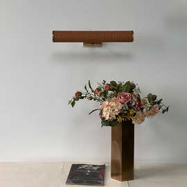 复古风浴室梳妆间照明 藤编纹理黄铜质感 装饰照明二合一高级感