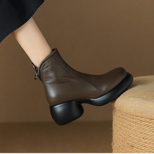 2024 Winter New Genuine Leather Thick Bottom Round Toe British Style Martin Boots Women's Thick Heel Platform Bottom khaki Vintage Short Boots