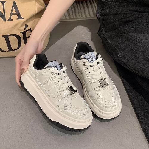 Gu Yun | Genuine Leather Cracked Pattern Casual Sneakers Women's 2024 Spring New Arrival Unique Fashionable Sports White Shoes for Women