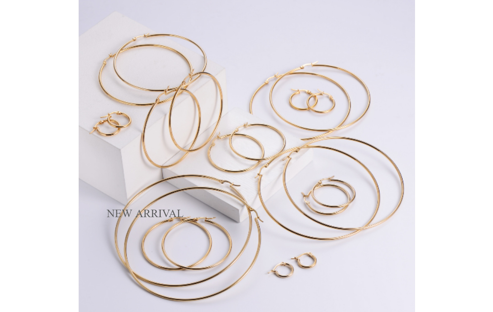 9g Weight 304 Stainless Steel Ear Needle Material Imitation Gold Plating Material Earrings Classification 1 Pair Quantity Daily Occasion 1 Pair Simple Style Circle Plating 304 Stainless Steel No Inlaid 18K Gold Plated Stainless Steel Earrings