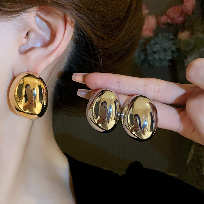 24g Weight 1 Pair Elegant Retro Oval Irregular Plating Alloy Gold Plated Ear Studs
