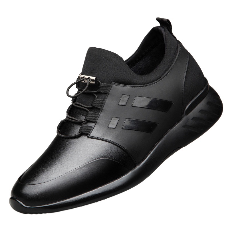 Zapatos de cuero de los hombres de cuero genuino transfronterizos populares de la juventud casual fecha slip-on zapatos de fondo suave Nueva piel de vaca invisible tamaño 4748