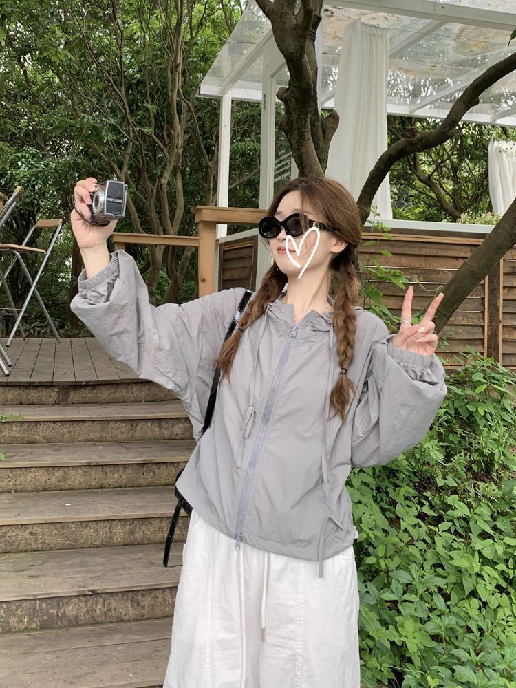 262dfb19-5040-42f6-8762-0393f8f04f8a.jpe