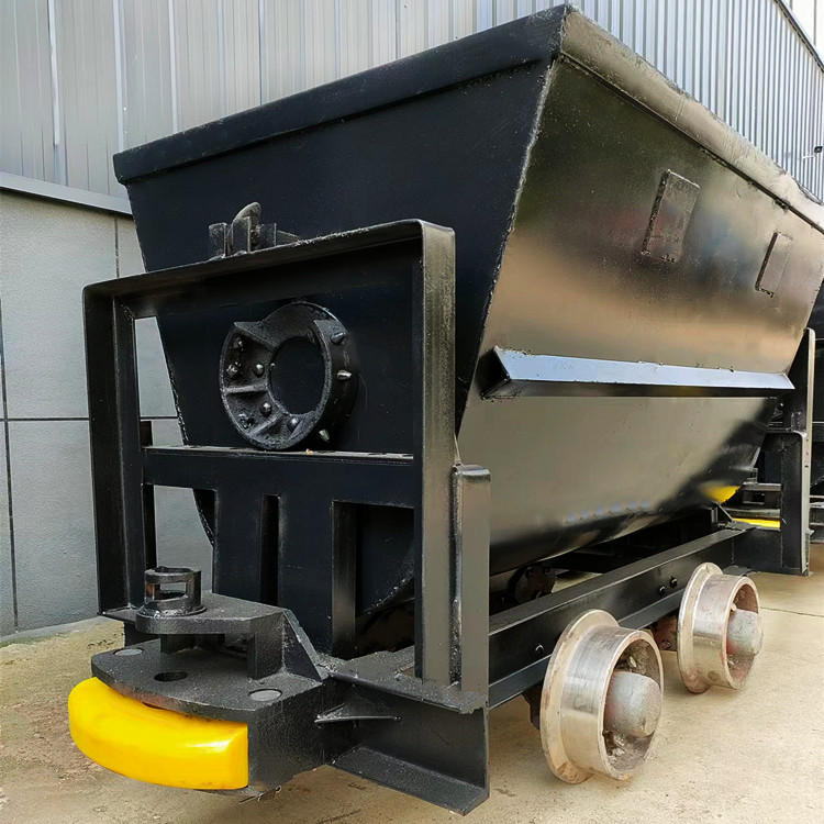 矿车 翻斗式矿车 矿用拉货运输小火车 斗大轮稳质量好用料扎实