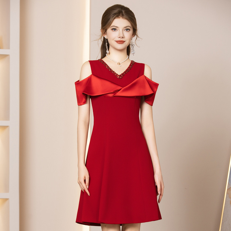 Zhili Dress for Women 2026 New Short Style Suitable for Important Occasions, Off-Shoulder, Rhinestone-Studded Red A-Line Dress for Petite Figures Zhili Dress for Women 2026 New Short Style Suitable for Important Occasions, Off-Shoulder, Rhinestone-Studded Red A-Line Dress for Petite Figures
