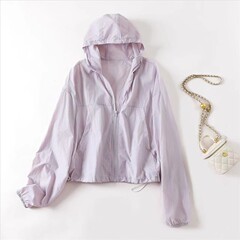 25年の薄っぺらで短い日焼け止め服UPF40女性の夏の涼しさは紫外線を防ぎます。