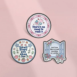 胸针;金属工艺品;耳钉