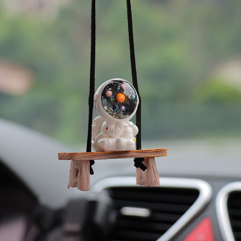 Wholesale a generation of creative astronaut car accessories car hanging car interior pendant car pendant car Crane
