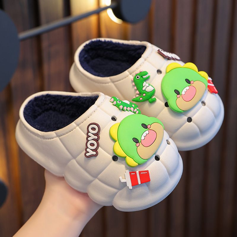 Zapatillas de algodón para niños de invierno niños y niñas cálidos forrados de lana de dibujos animados padre-hijo a prueba de agua bolsa para niños talón zapatos de algodón para bebés