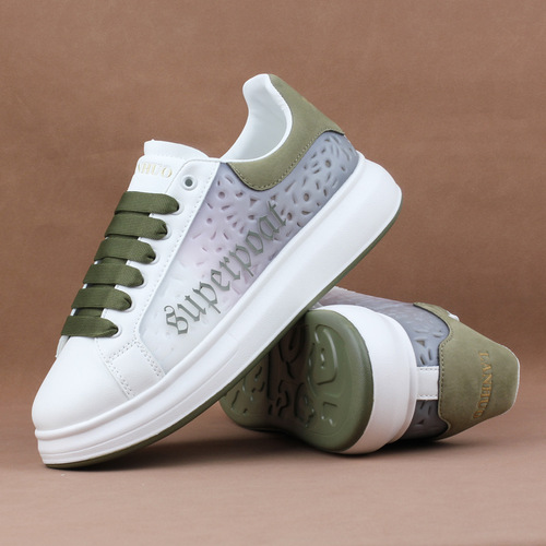 Men's and Women's Thick White Sneakers, Trendy Shoes, Couple's Edition, Casual and Sporty, Versatile Shoes