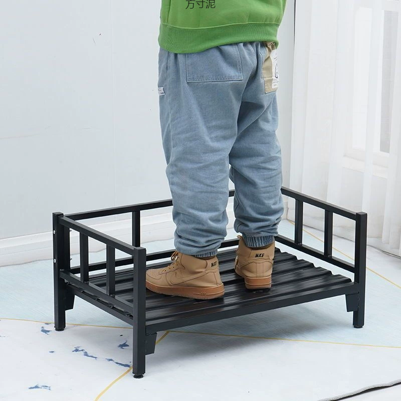 Железная кровать для домашних животных Кровать для собак из метро