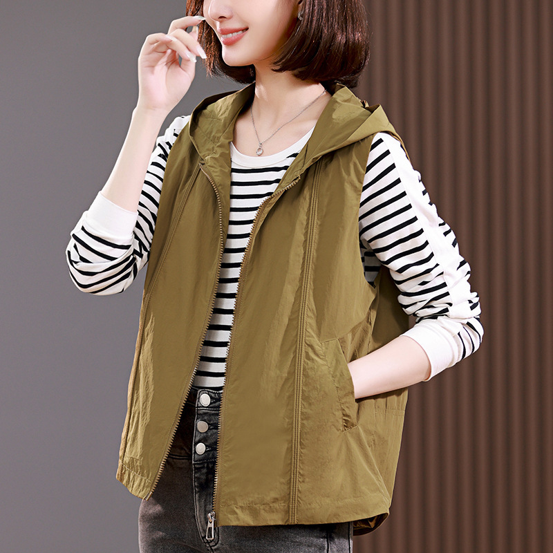 Women's Short Hooded Thin Vest, Spring and Autumn Casual Versatile Outerwear, Japanese and Korean Style Casual Vest