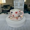 Розовый фон (крупный цветочный принт)