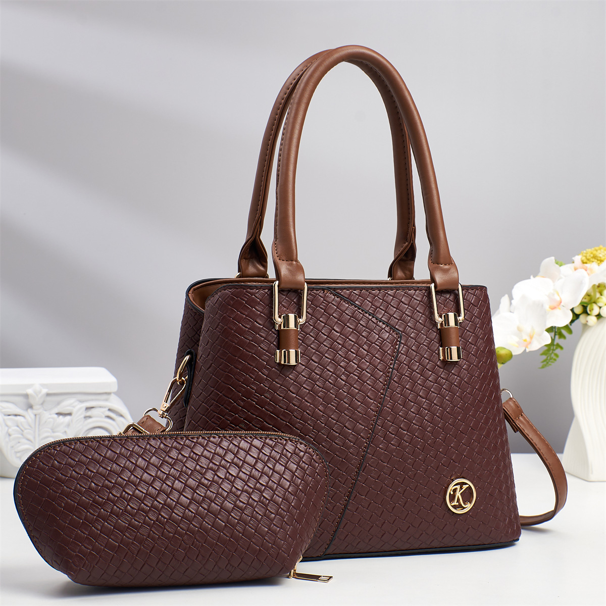 2025 nuevo bolso de mujer portátil transfronterizo de gran capacidad moda cuero brillante patrón de serpiente costura bolso de un solo hombro