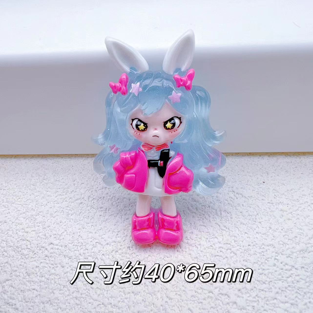 メーカーは直接にお姉さんの夜光を引っ張ります。