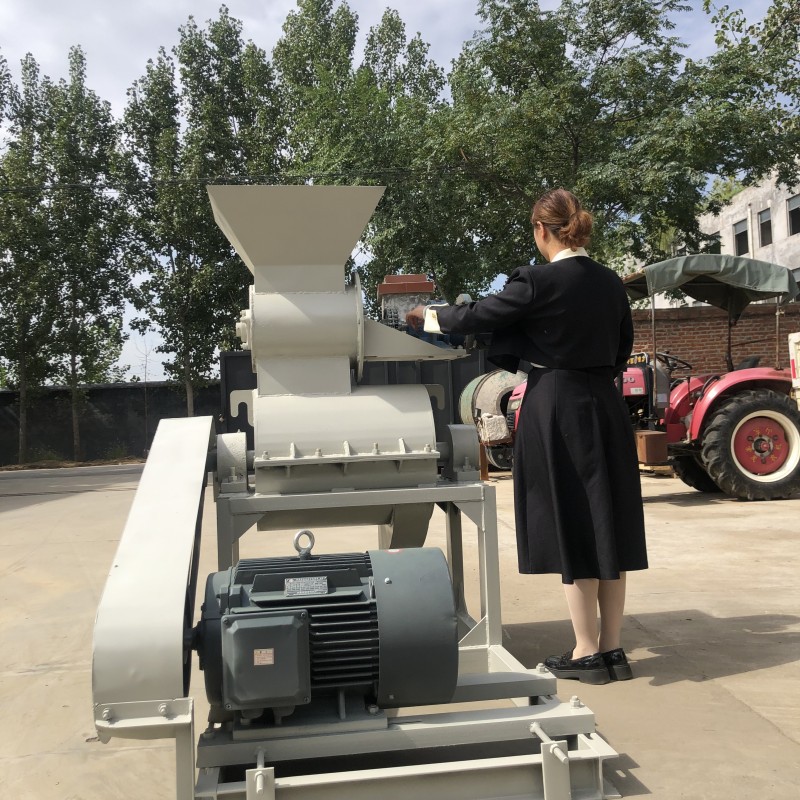 Horizontal wet material organic fertilizer crusher 70 type semi-wet…