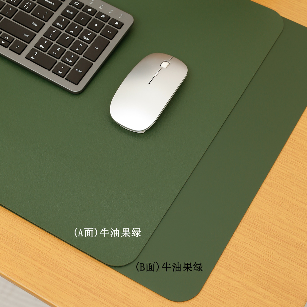 진한 녹색 + 진한 녹색