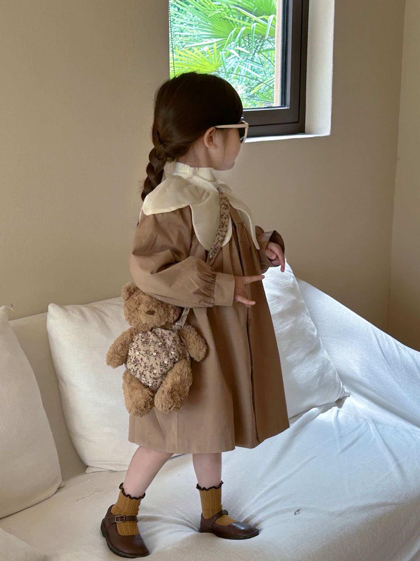 Simple Style Classic Style Solid Color Cotton Blend Polyester Girls Outerwear display picture 4