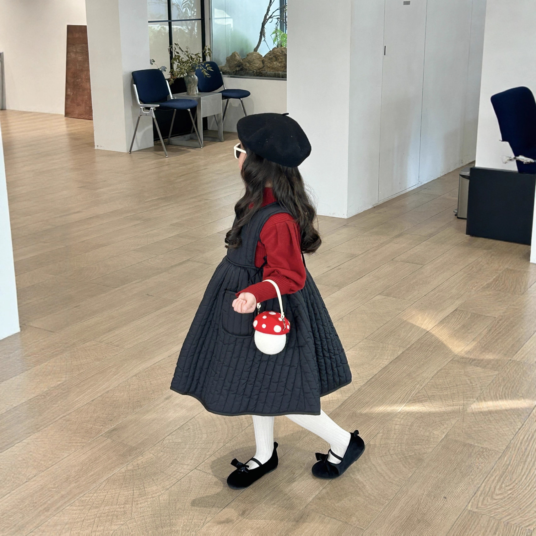 Children's Korean Style Skirt 2025 Winter New Kidsren's Clothing for Small and Medium-Sized Girls Sleeveless Quilted Cotton Lace-Up Skirt Thickeneded Vest Skirt