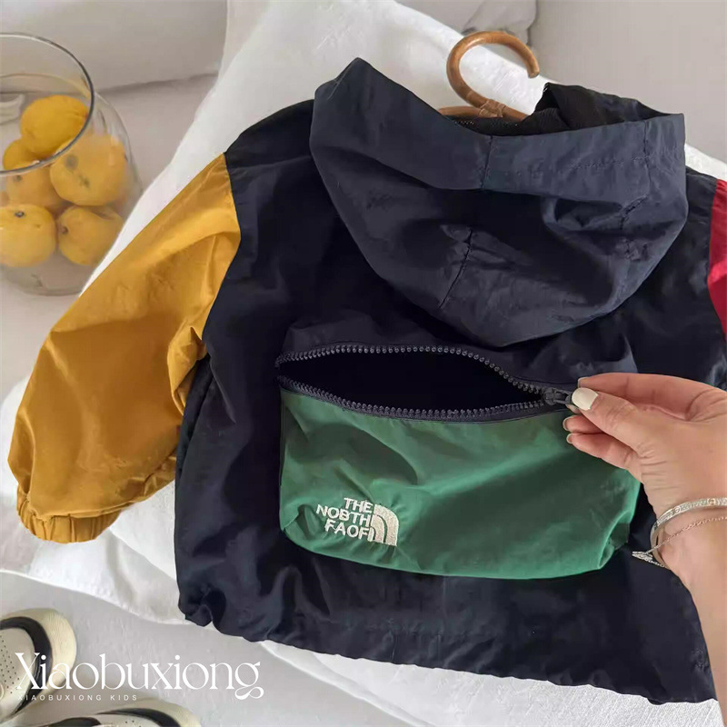 Children's Hooded Jacket 2026 Spring and Autumn New Style Boys and Girls Color-Blocking Top Trendy Brand Baby Letter Print Coat Stylish