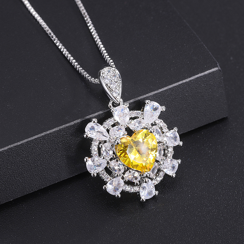 Fashion Heart Shape Brass Inlay Gem Pendant Necklace 1 Piece