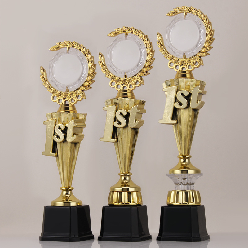 Nuevos trofeos de plástico de la reunión deportiva de reconocimiento del trofeo del empleado sobresaliente, trofeo creativo, trofeo de trigo, trofeo digital