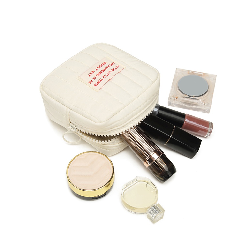 Mini Korean-style travel portable zipper makeup and miscellaneous item pouch, lipstick storage bag, sanitary pad bag, in-stock wholesale
