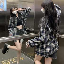厂家批发秋夏季蓝灰格子衬衫上衣女港风宽松衬衣开衫外套跨境外贸
