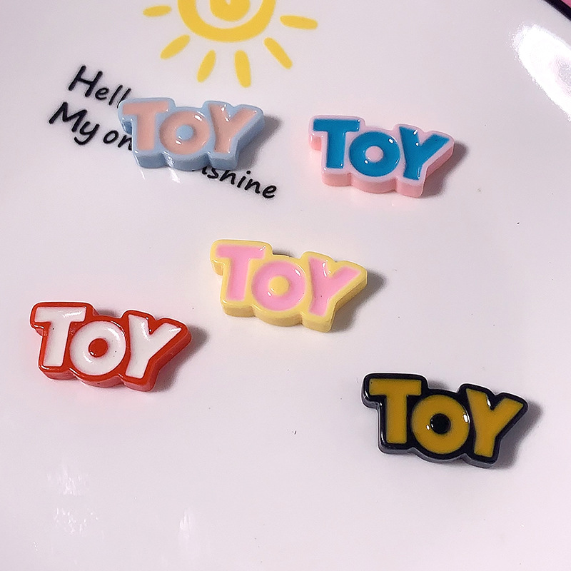 Nuevo alfabeto inglés marca diy accesorios de resina crema pegamento para el cabello clips para el cabello accesorios de taza para teléfonos móviles material de hebilla de zapatos