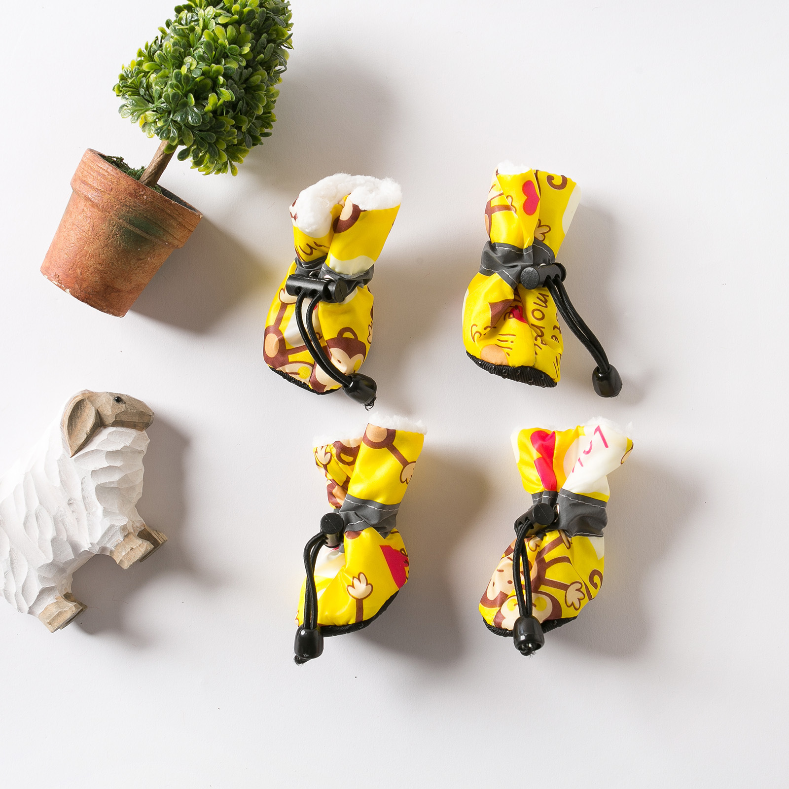 옐로우 플러스 벨벳