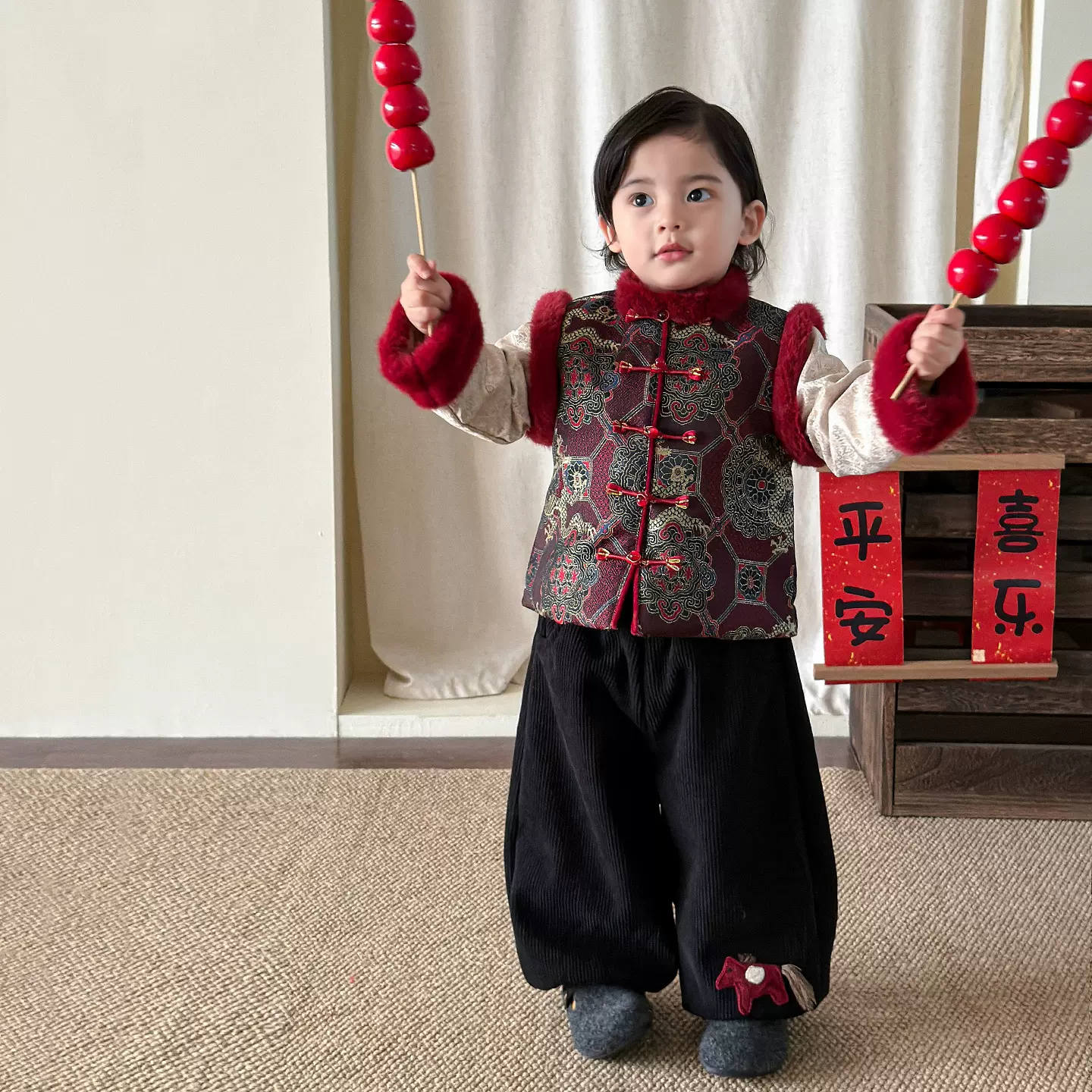 茵可童装男童套装冬装加厚洋气新中式儿童外套灯笼裤婴儿男宝衣服