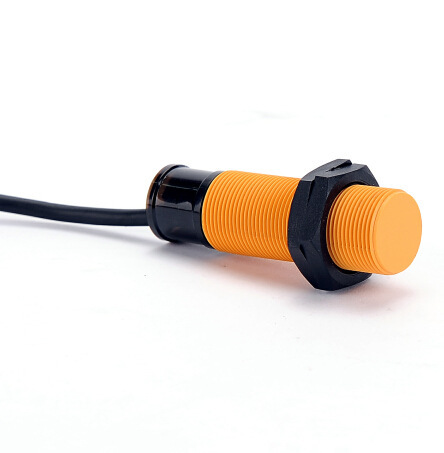 韩国建兴KOINO Φ18，直流三线式 电容式接近开关 CPX-D18-08E1N