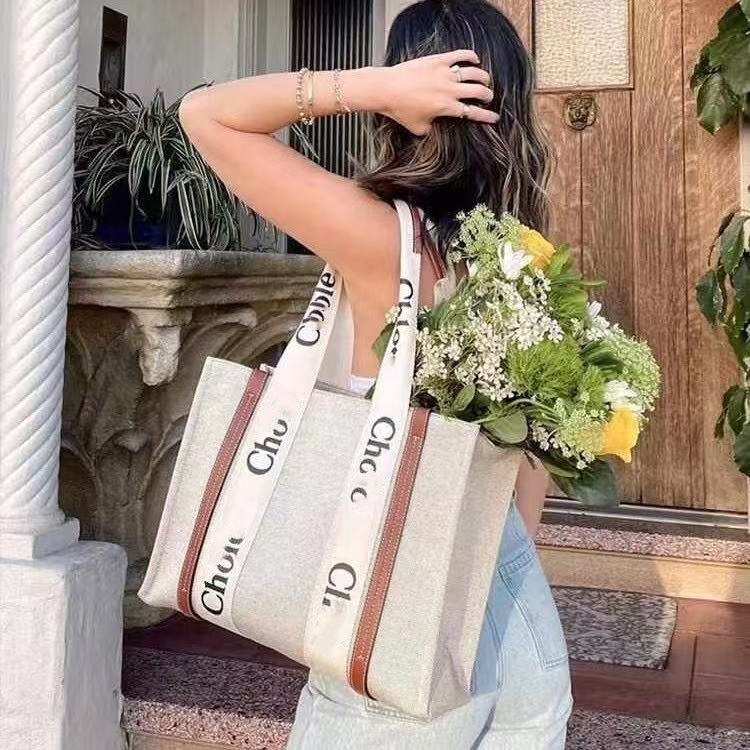 2025 Gkoyi Large-Capacity Canvas Tote Bag Versatile Handbag Shoulder Crossbody Bag for Women Simple Commuter Bag
