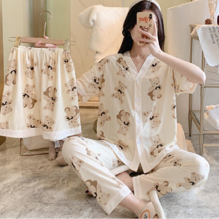 Comercio exterior al por mayor pijamas de las niñas de verano de manga corta pantalones cortos traje de tres piezas cardigan monje collar estudiante homewear