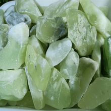 岫玉鱼缸石玉石鹅卵石天然岫岩玉原石毛料未抛光边角料厂家批发