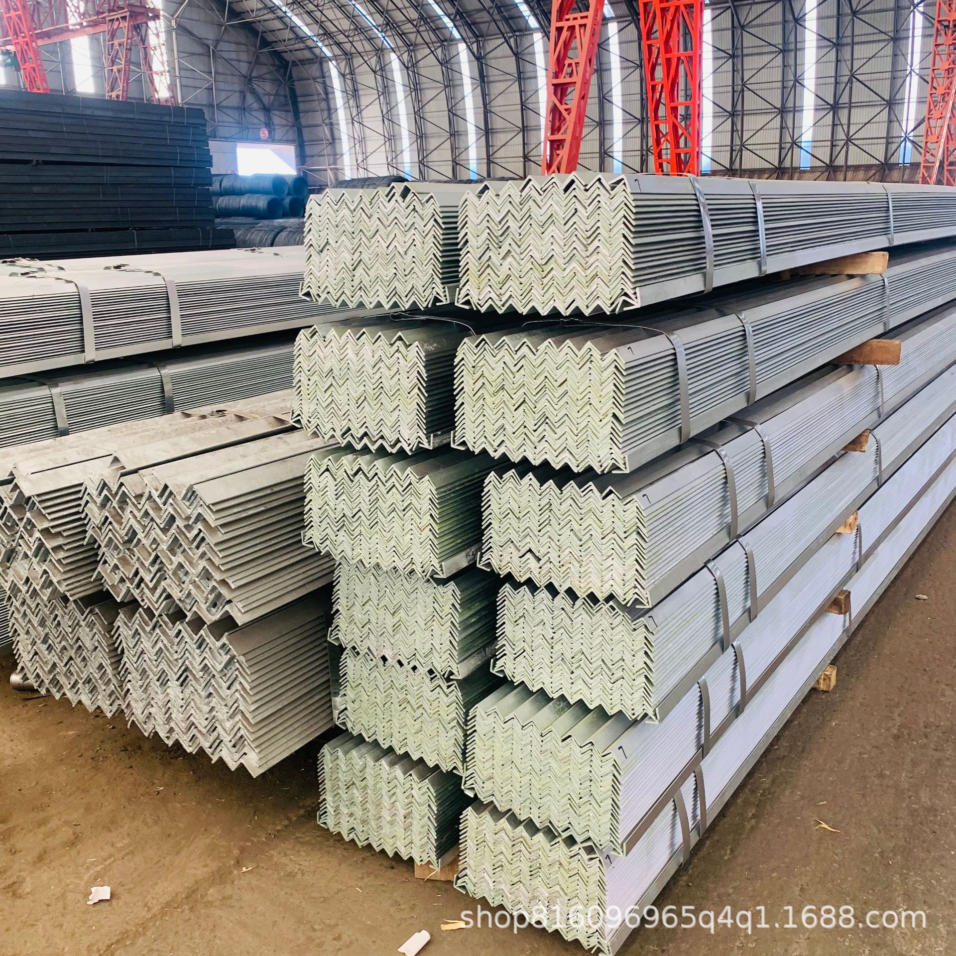 成都 Q235热镀锌角钢 Q355槽钢 钢结构幕墙用型材 切割焊接