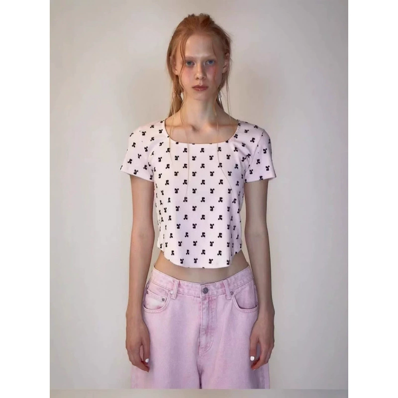 Корейская нишевая короткая футболка с полным принтом и логотипом RR, универсальный утягивающий повседневный топ макаронного цвета с широким вырезом и короткими рукавами