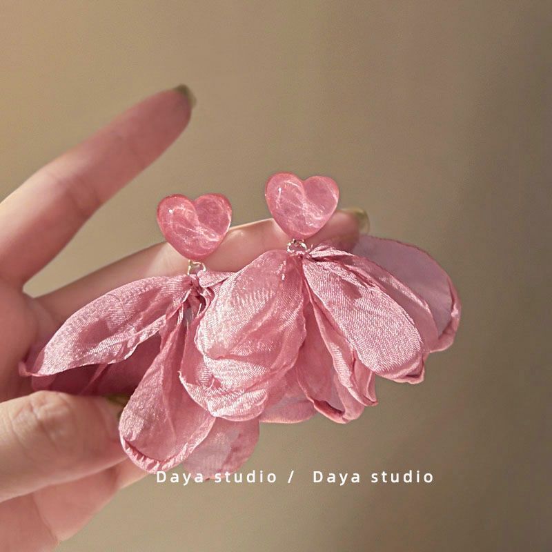 사랑 쉬폰 귀 클립