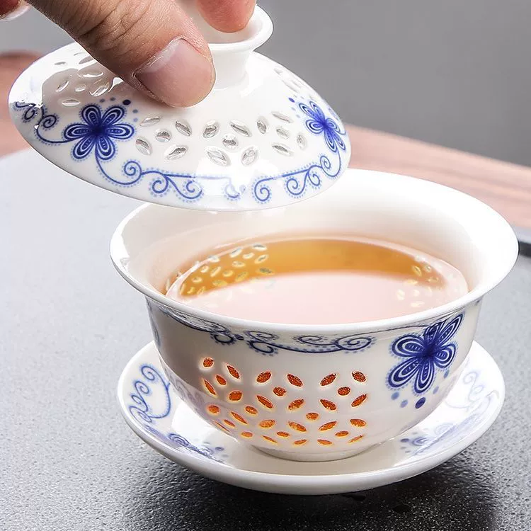 Blue and white tea set, ceramic tea cup
