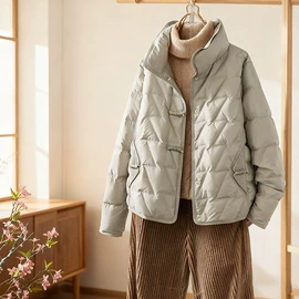 羽绒服;半身裙;时尚休闲套装