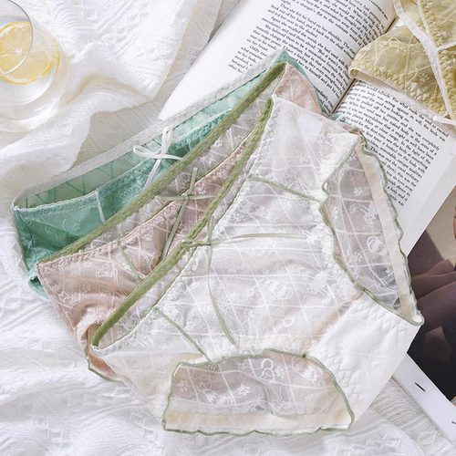 Japanese sexy, sweet and cute lace seamless underwear for women with transparent hollow wooden ears and sexy triangle women's underwear