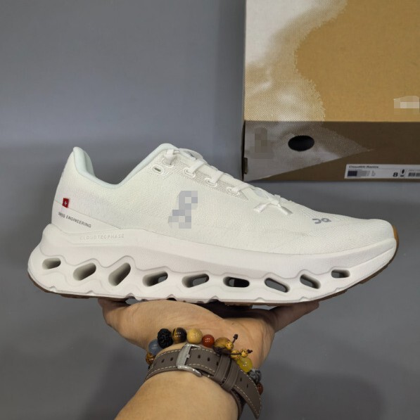 Putian Foreign Trade on Running Cloudtilt Running Shoes, City Running Shoes, Breathable Casual Shoes, Commuter Running Shoes