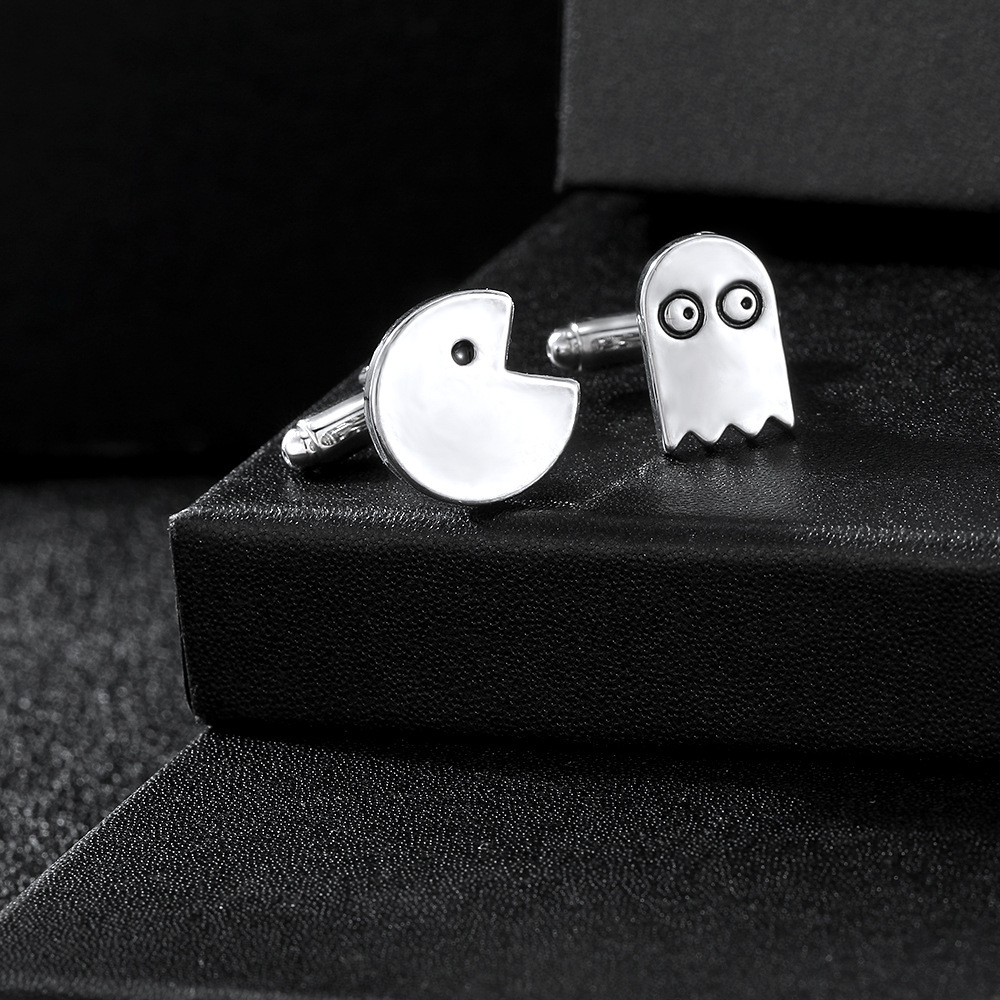 European and American Creative Cufflinks Packman Ghost Bean Eater Cuff Nail Snake Personality Men's Gift Jewelry